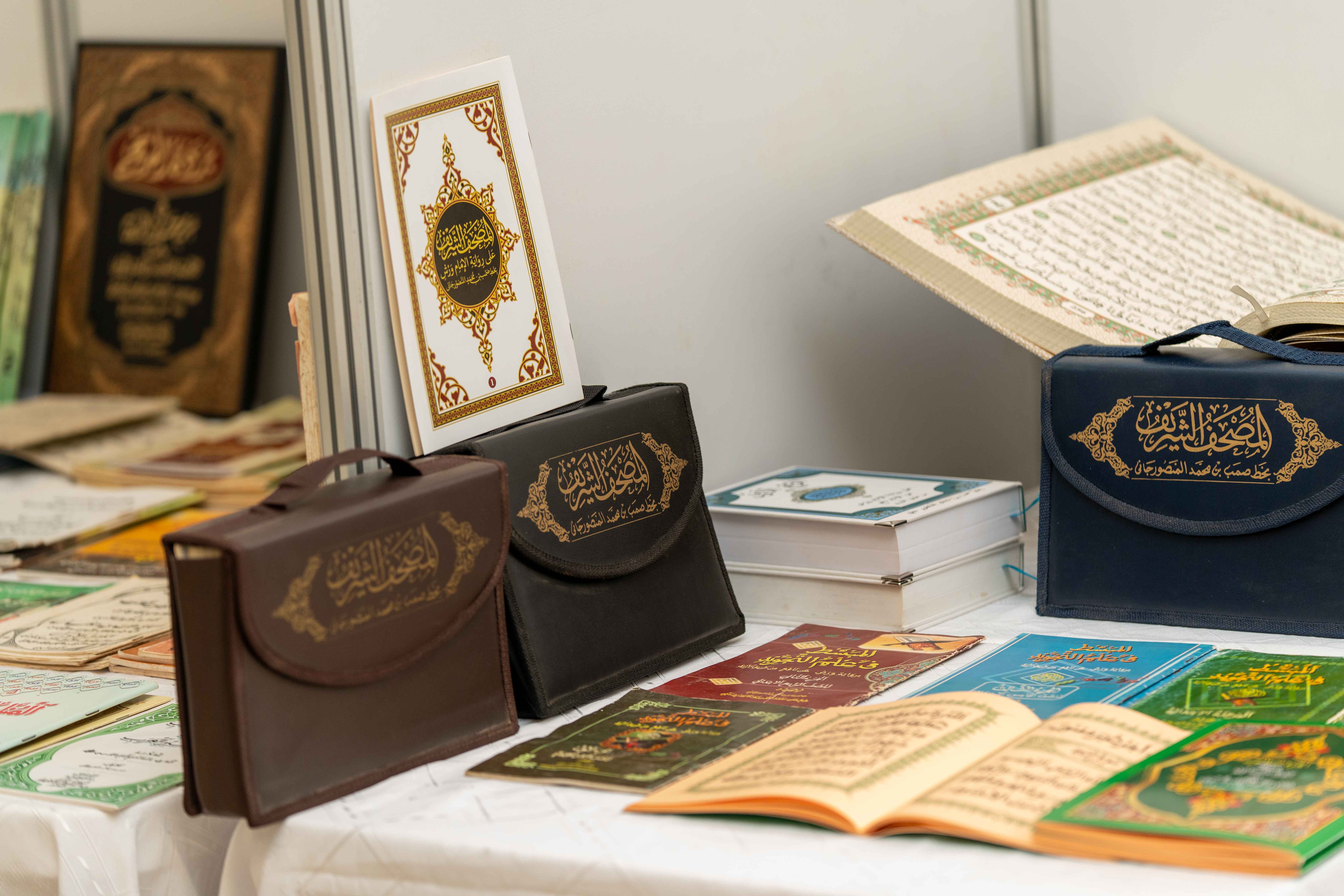 SALON INTERNATIONAL DU LIVRE ET DES MANUSCRITS